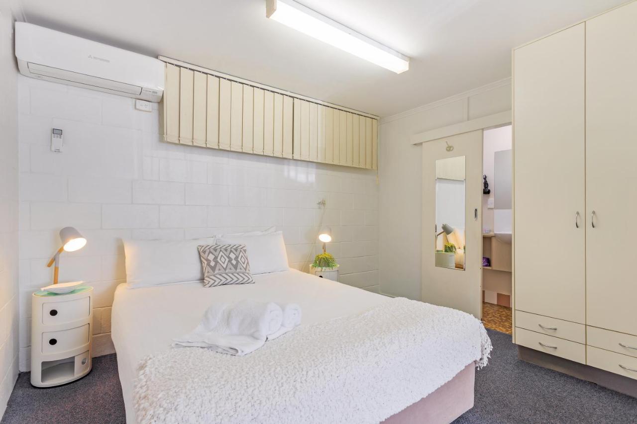 Top Spot Motel Maroochydore Exterior photo