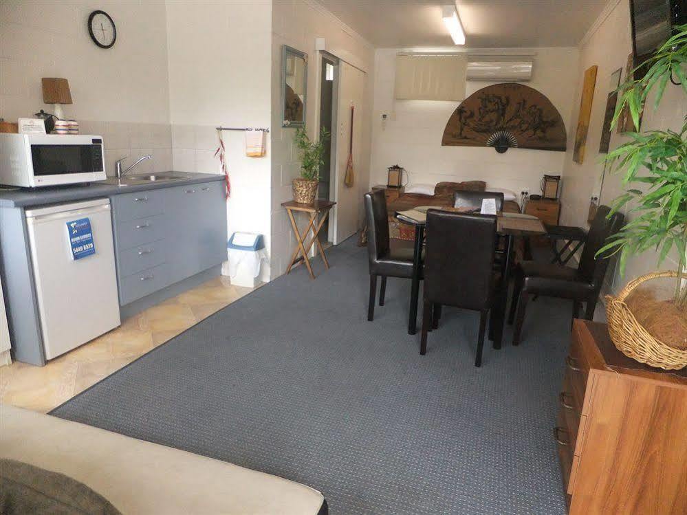 Top Spot Motel Maroochydore Exterior photo