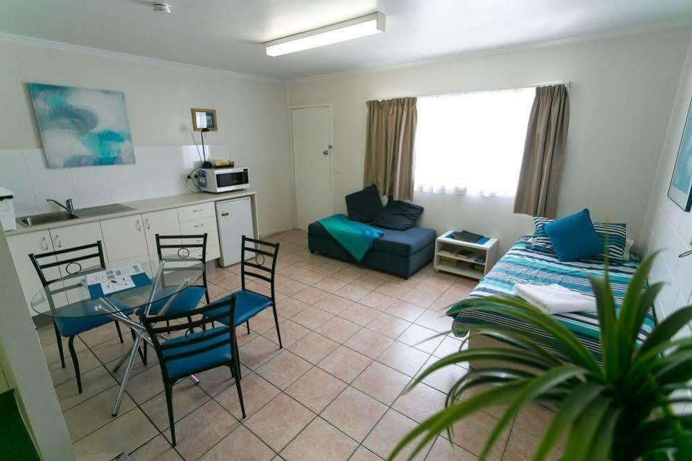 Top Spot Motel Maroochydore Exterior photo